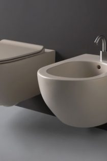 Ap 118G wandtoilet met zitting Slim