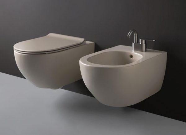 Ap 118G wandtoilet met zitting Slim